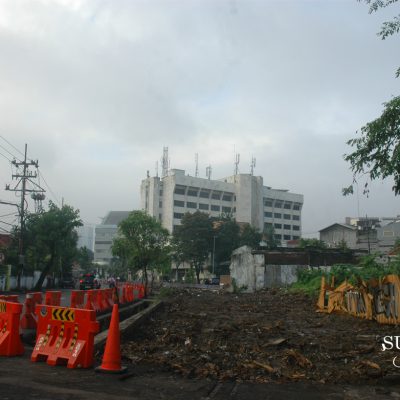 Jalan Simpang Dukuh Surabaya Siap Dilebarkan Total