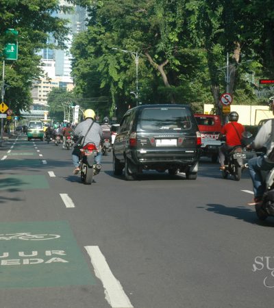 Pesepeda Surabaya Melimpah Lajur Khusus Sepeda Ditambah