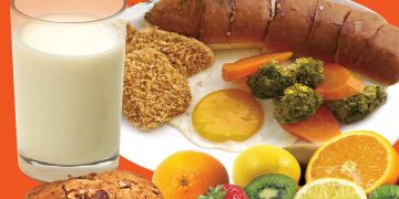 Sarapan pagi sering kali terlewatkan meskipun punya manfaat besar untuk kesehatan dan menjaga stamina. (Surabayastory.com)
